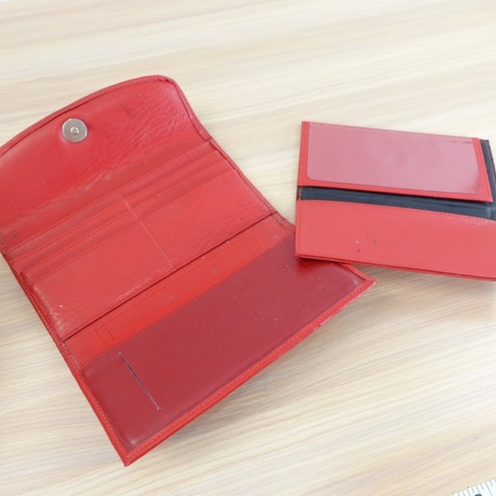 Vintage Coach Wallet Womens Red Clutch Trifold Long Purse Card Check‎ USA FLAWED - Picture 2 of 16